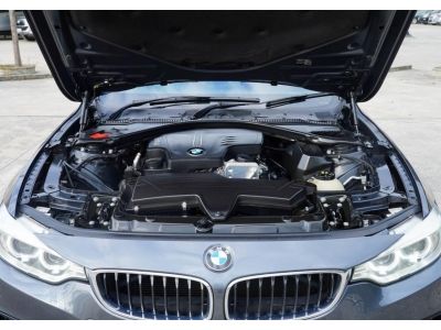 2015 BMW Series 4 420i 2.0 M Sport Coupe (F32) รูปที่ 10